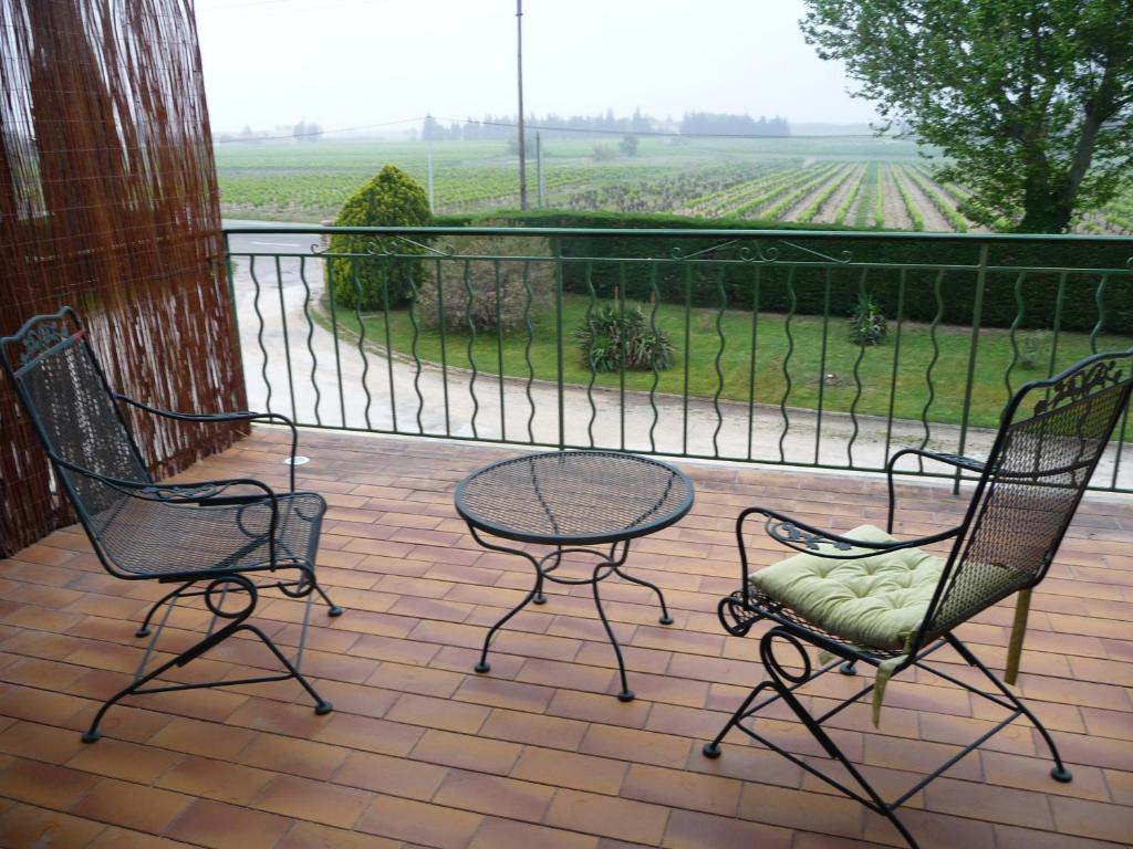 Bed and Breakfast Logis Du Comte Suze-la-Rousse Exterior foto