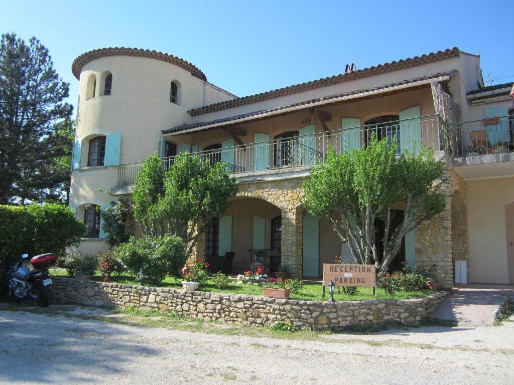Bed and Breakfast Logis Du Comte Suze-la-Rousse Exterior foto